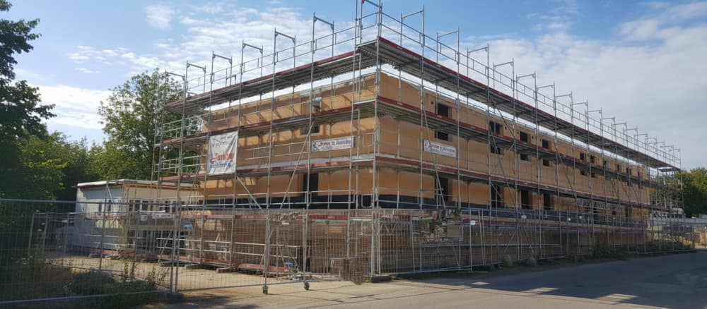 Gerüstbau Bad Oldesloe, mit professionellem Fassadengerüst